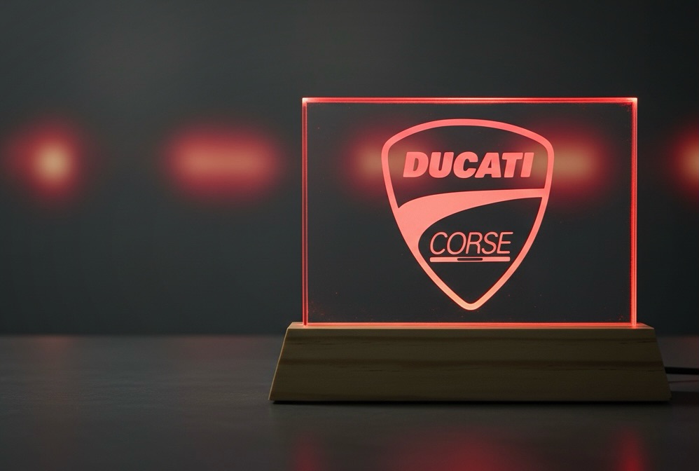 Ducati Corse en Luz Roja